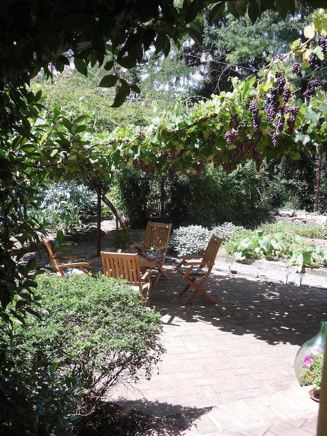 Casa Fontana Tuscany B&B Barga Exterior photo
