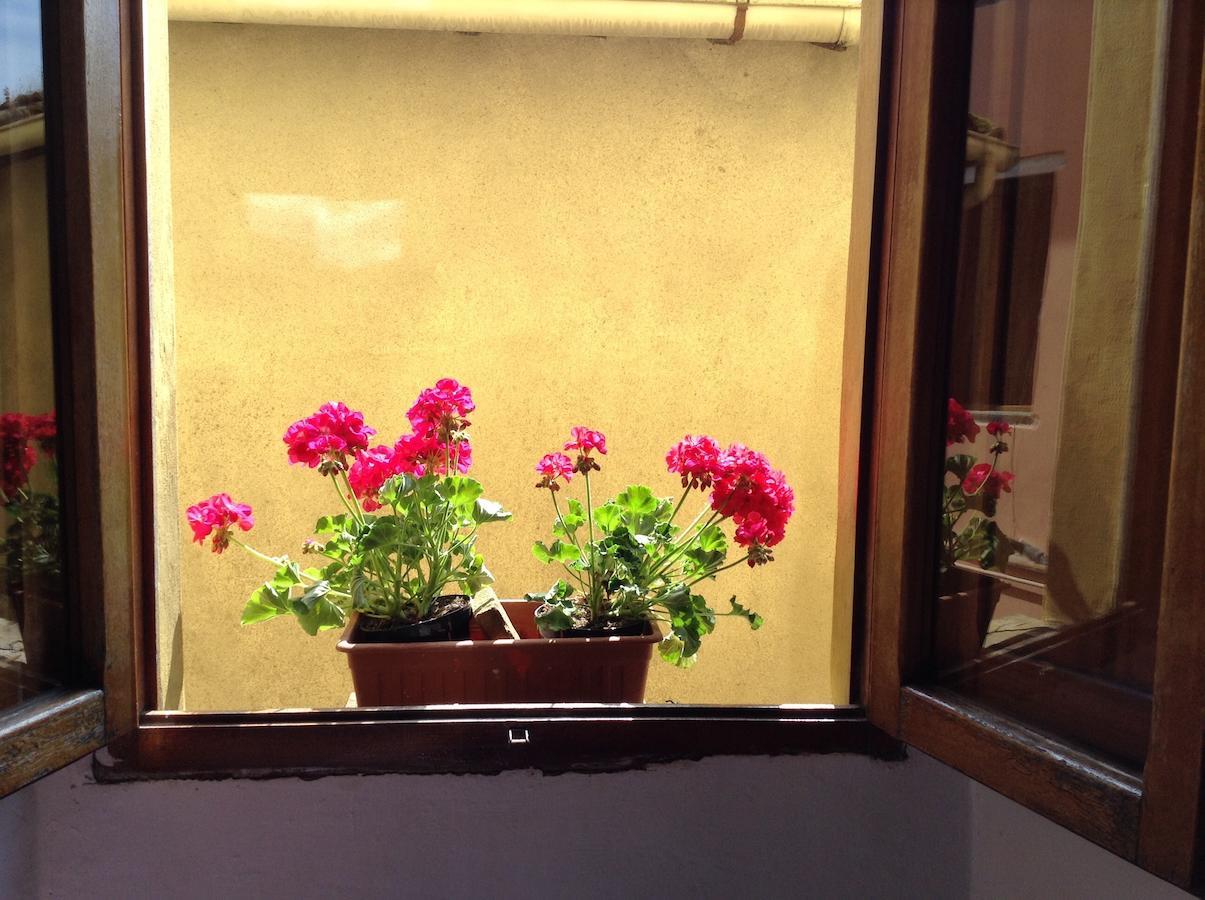 Casa Fontana Tuscany B&B Barga Exterior photo