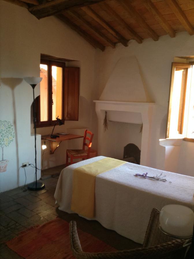 Casa Fontana Tuscany B&B Barga Exterior photo